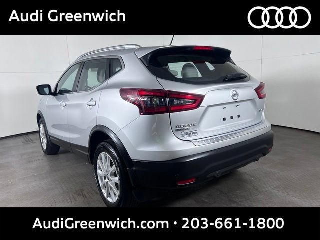 Used 2020 Nissan Rogue Sport SV AWD/4WD image 5