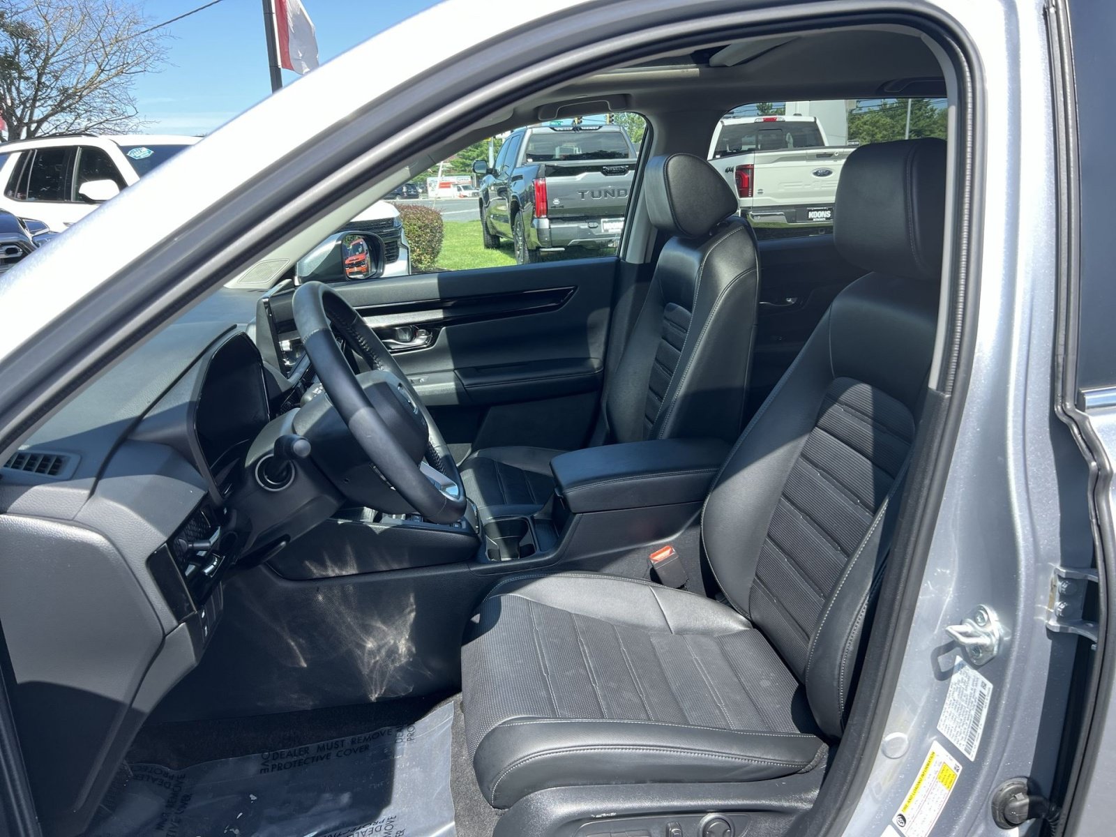 Used 2025 Honda CR-V EX-L image 13