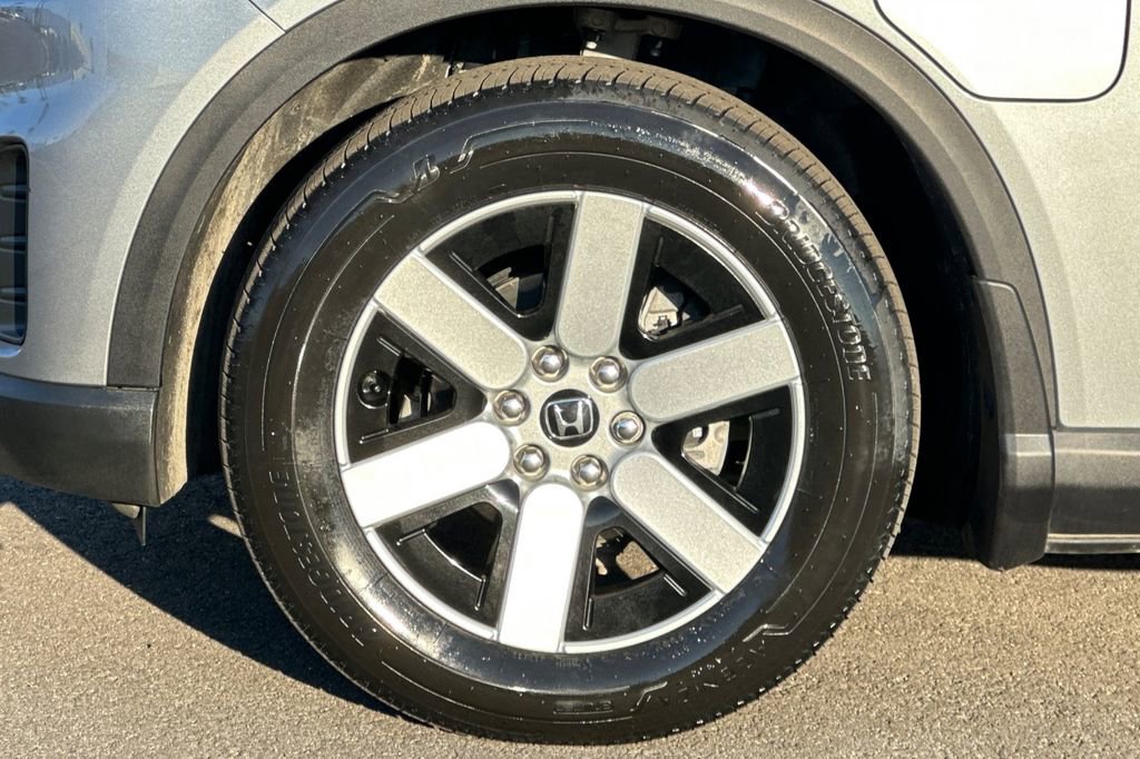 Certified 2024 Honda Prologue EX image 32