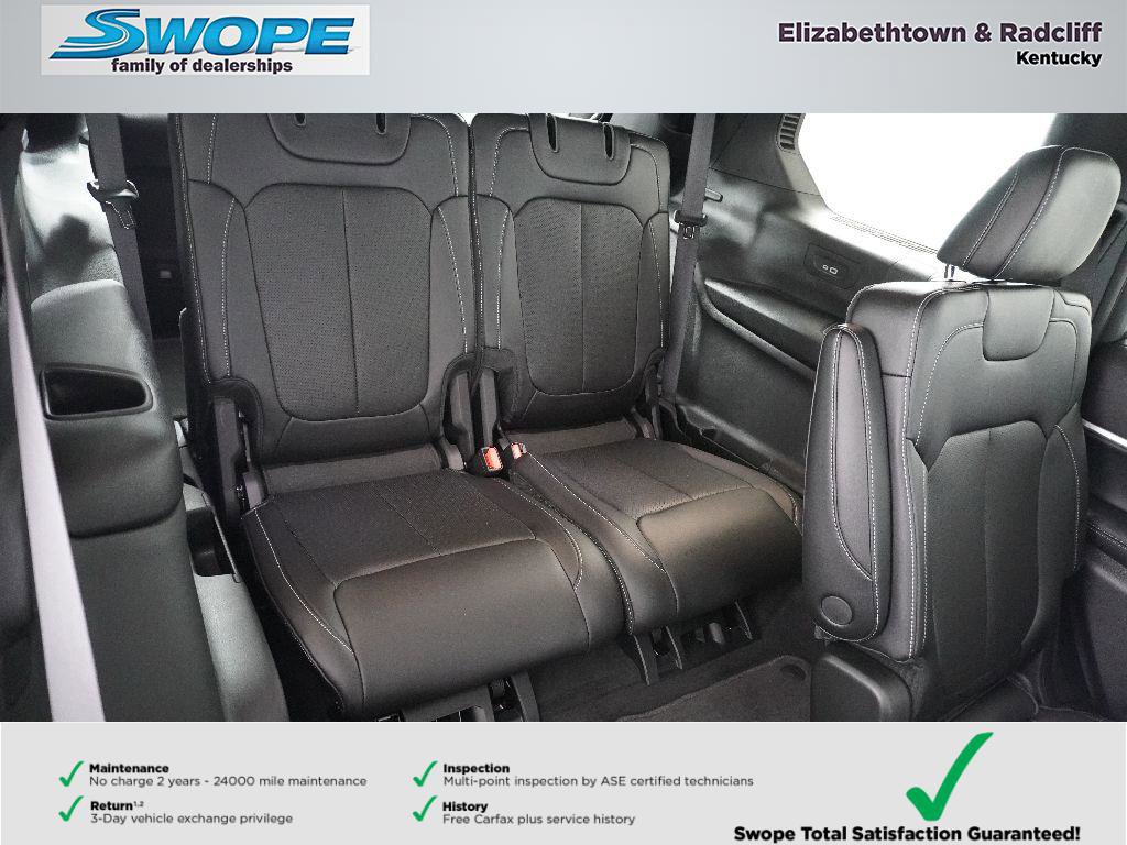 Certified 2025 Jeep Grand Cherokee L Limited w/ Luxury Tech Group II image 10