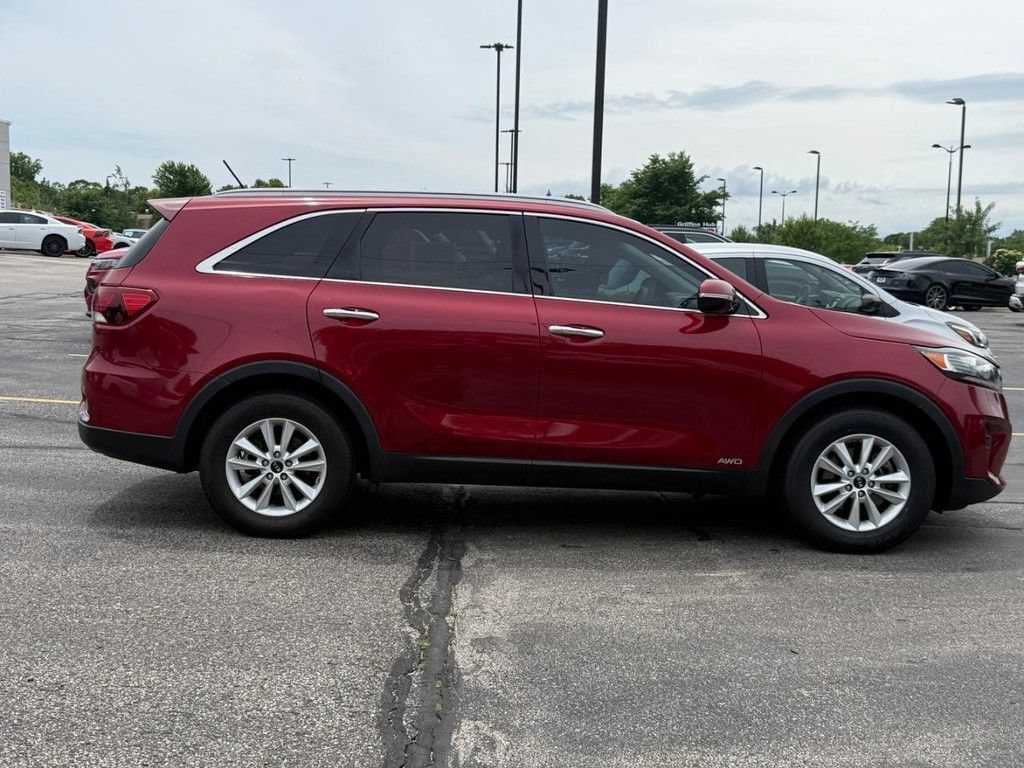 Used 2020 Kia Sorento LX w/ LX I4 Convenience Package AWD/4WD image 2