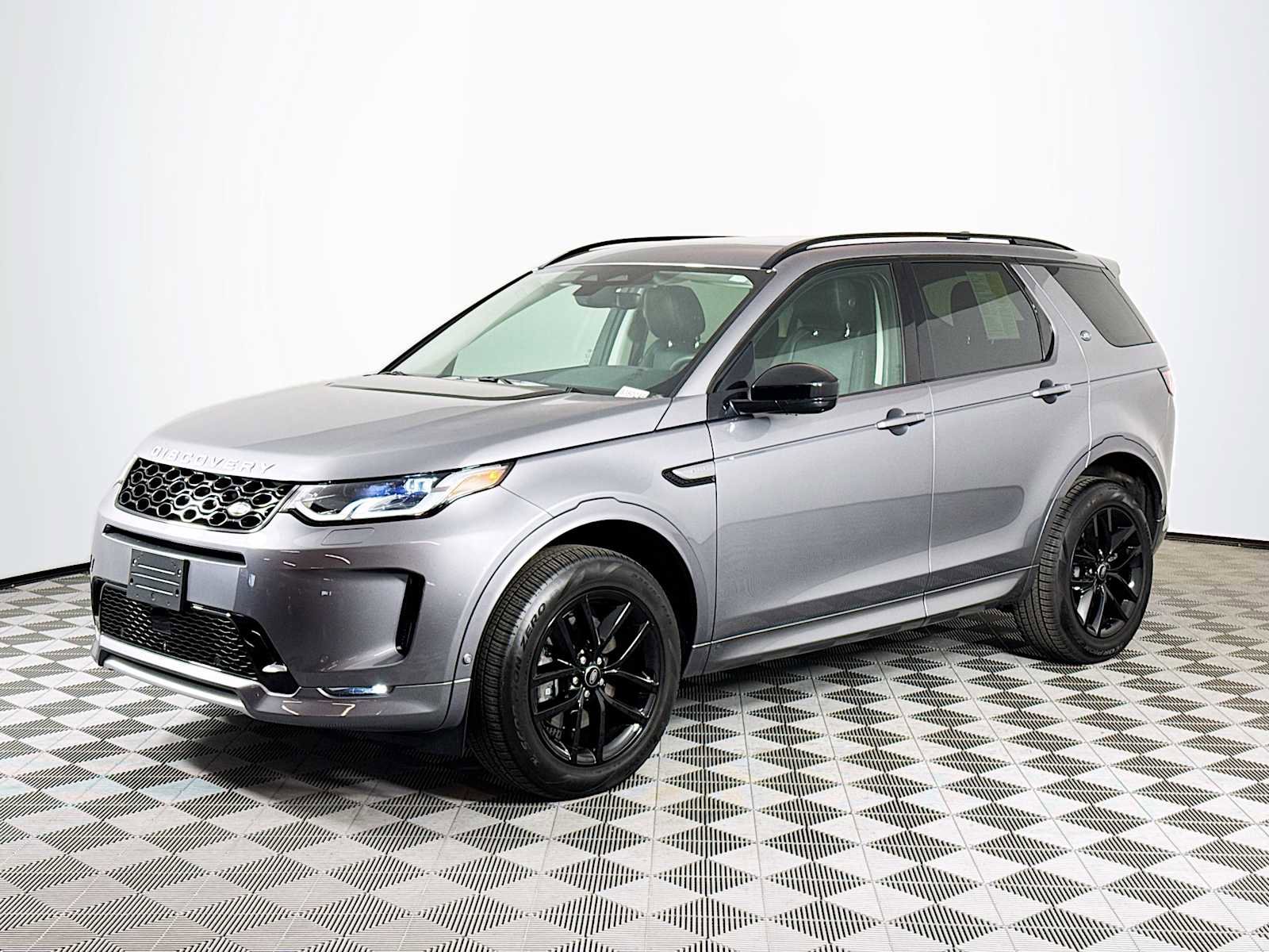 Used 2024 Land Rover Discovery Sport S image 1