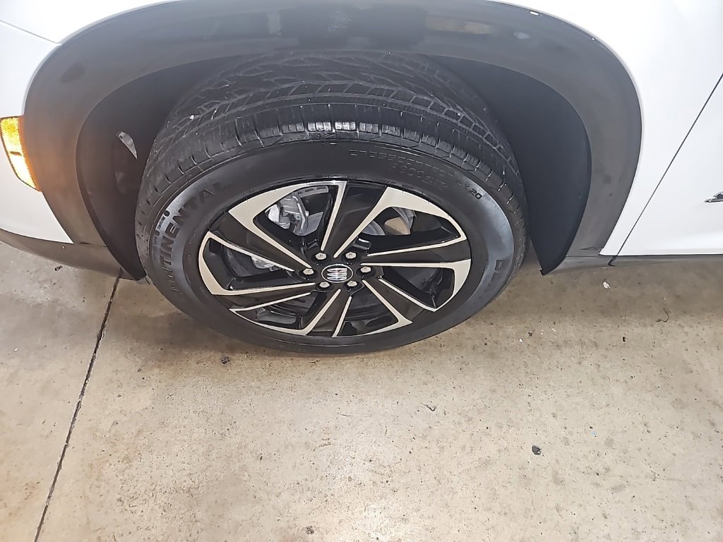 Certified 2025 Buick Enclave Sport Touring image 36