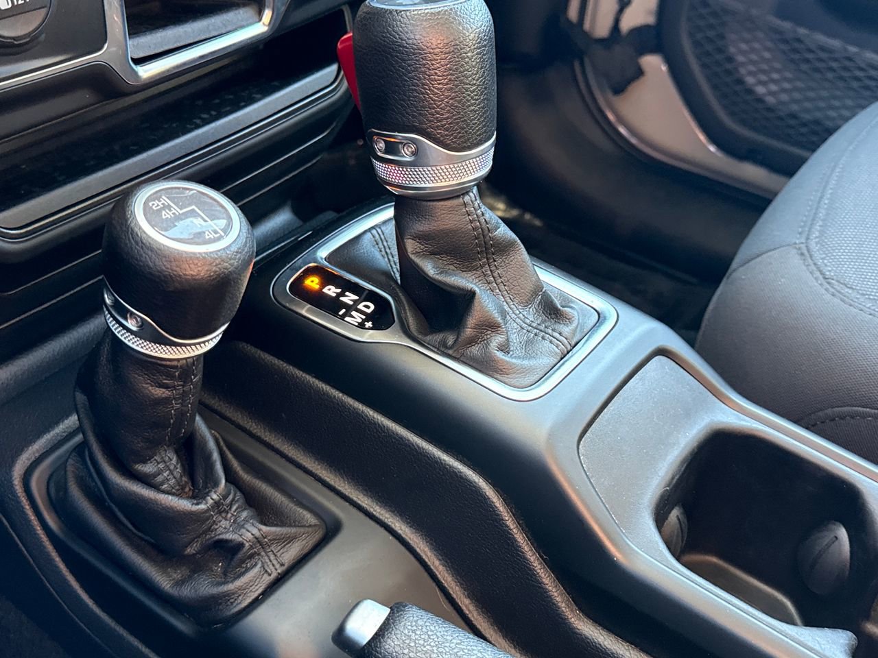 Used 2022 Jeep Wrangler Unlimited Sport image 20