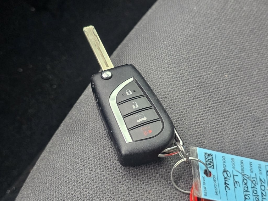 Certified 2026 Toyota Corolla LE FWD image 32
