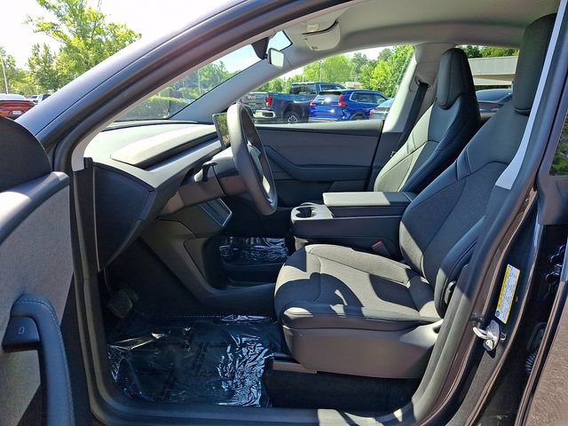 Used 2026 Tesla Model Y 2WD image 16