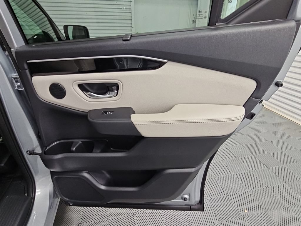 New 2026 Honda Pilot EX-L image 37