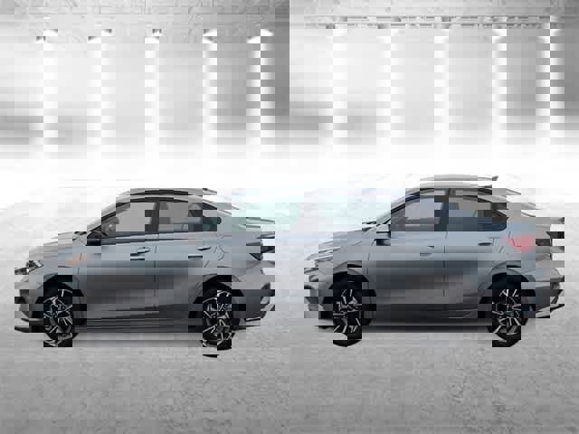 Used 2024 Kia Forte LXS image 5