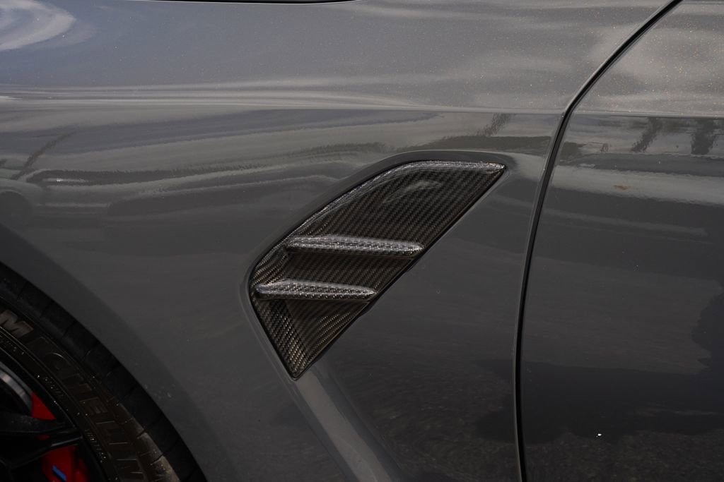 Used 2022 BMW M3 Competition w/ M Carbon Exterior Package AWD/4WD image 4