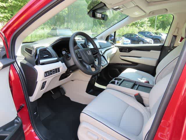 New 2027 Honda Odyssey Touring image 2