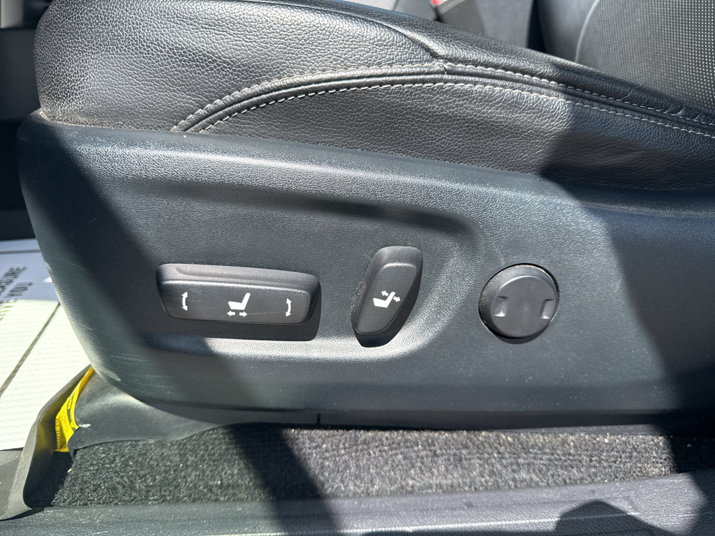 Used 2022 Toyota 4Runner Limited AWD/4WD image 14