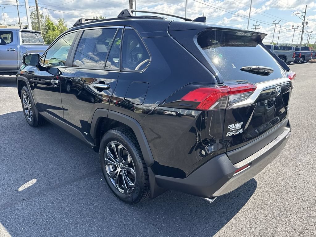 Used 2023 Toyota RAV4 Limited AWD/4WD image 6