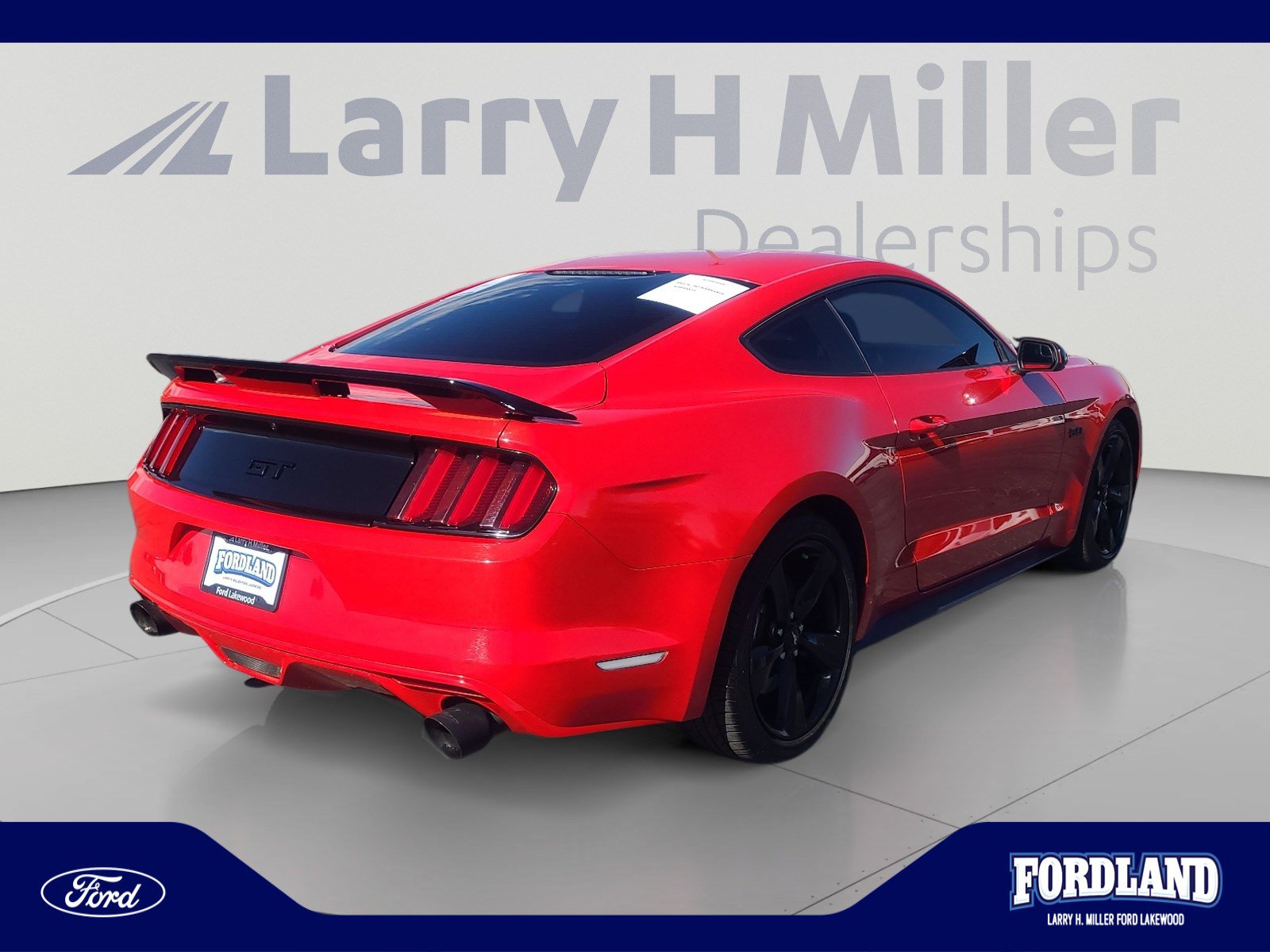 Used 2016 Ford Mustang GT w/ Black Accent Package RWD image 5