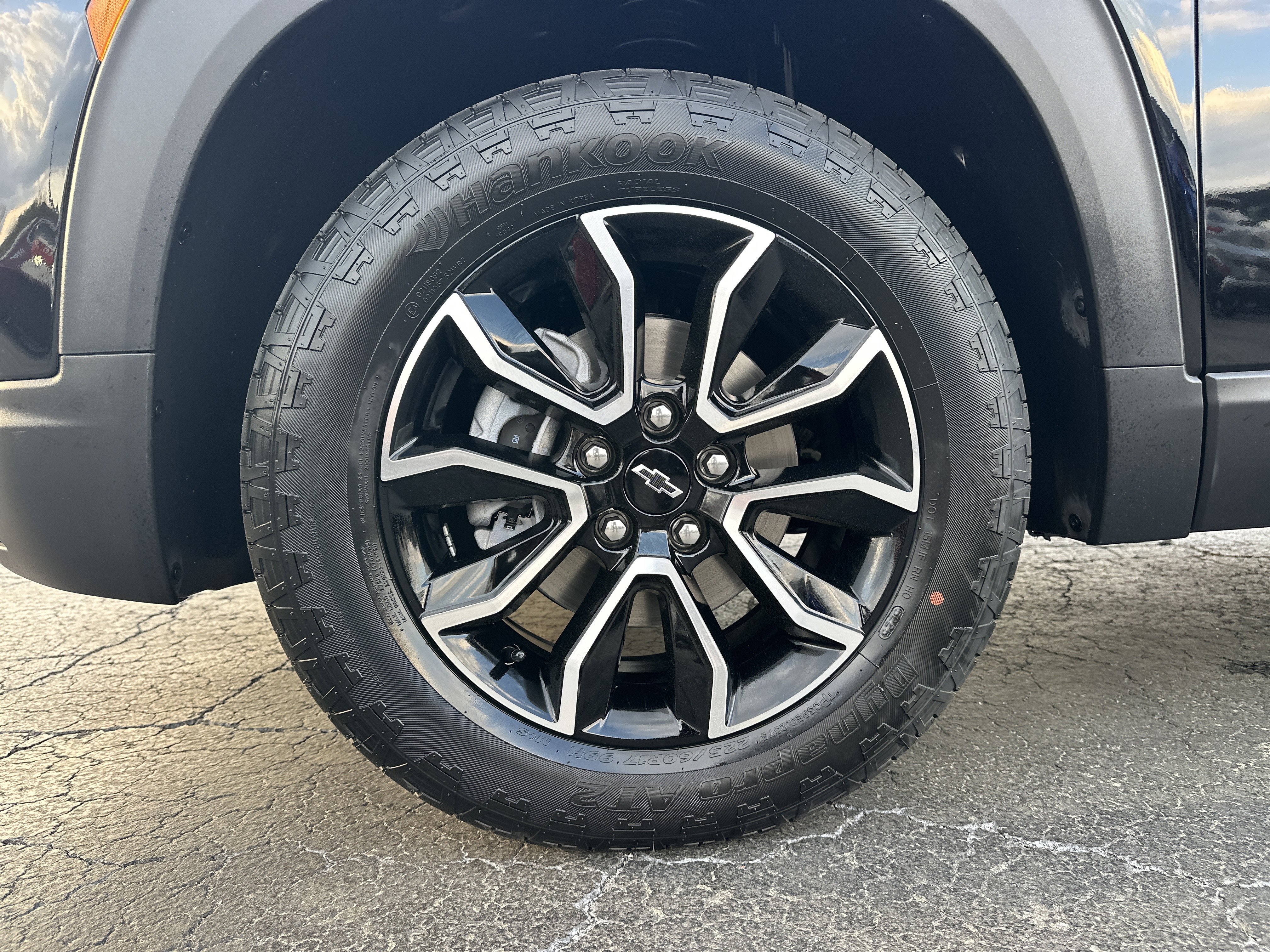 New 2026 Chevrolet TrailBlazer ACTIV w/ Convenience Package AWD/4WD image 13
