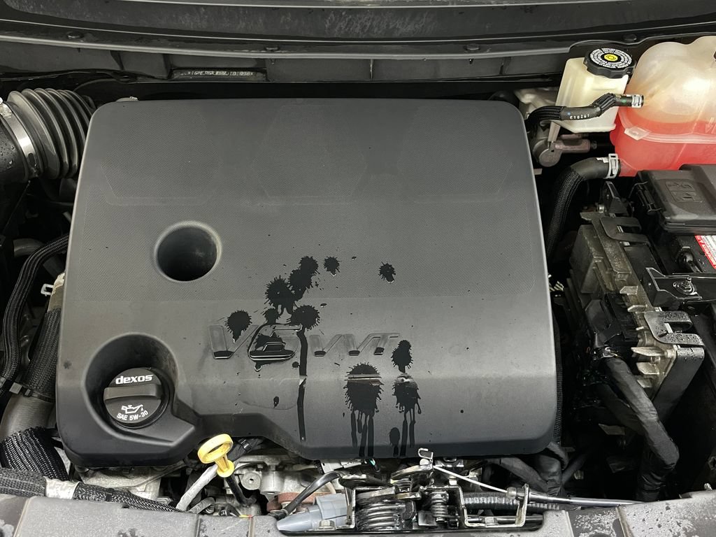 Certified 2021 Chevrolet Traverse LT FWD image 48