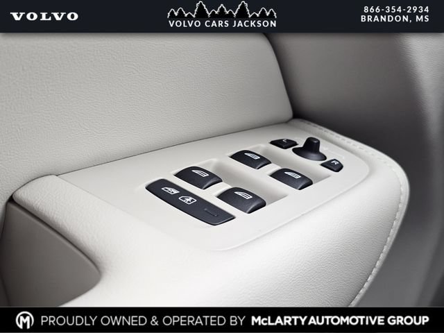 New 2026 Volvo XC60 T8 Ultra w/ Protection Package Premier AWD/4WD image 13