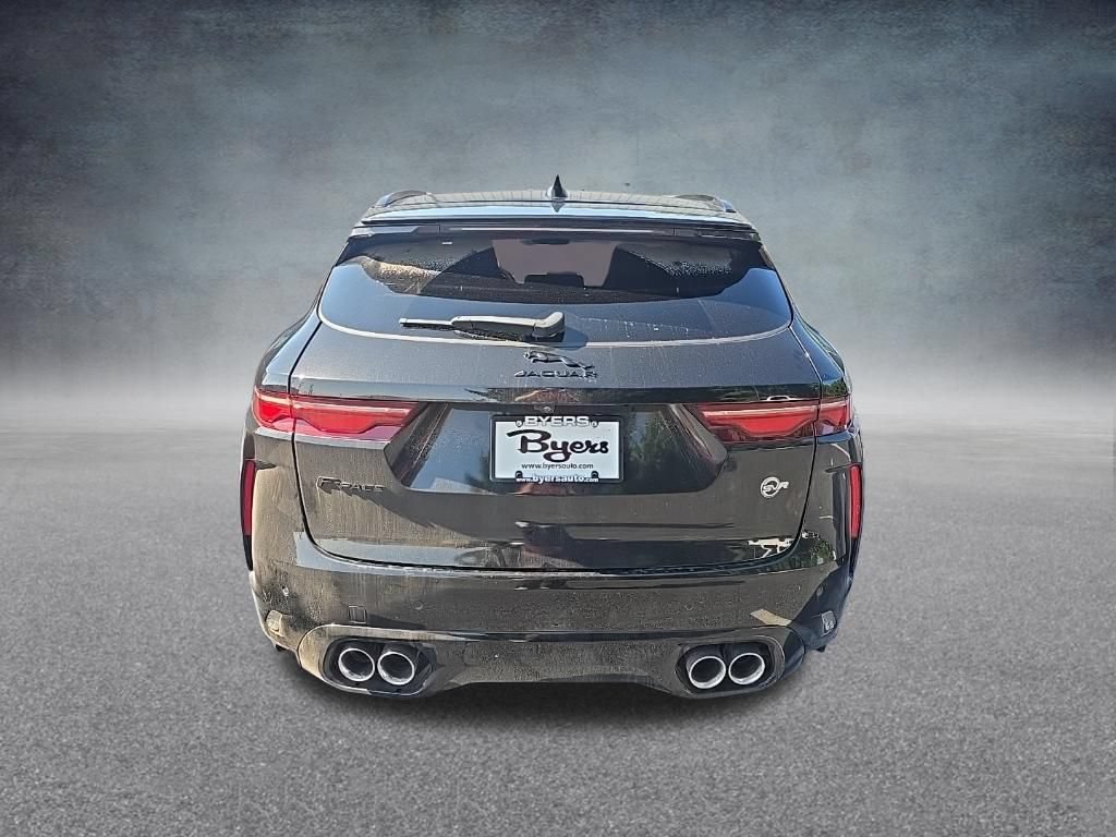 Used 2023 Jaguar F-PACE SVR AWD/4WD image 5