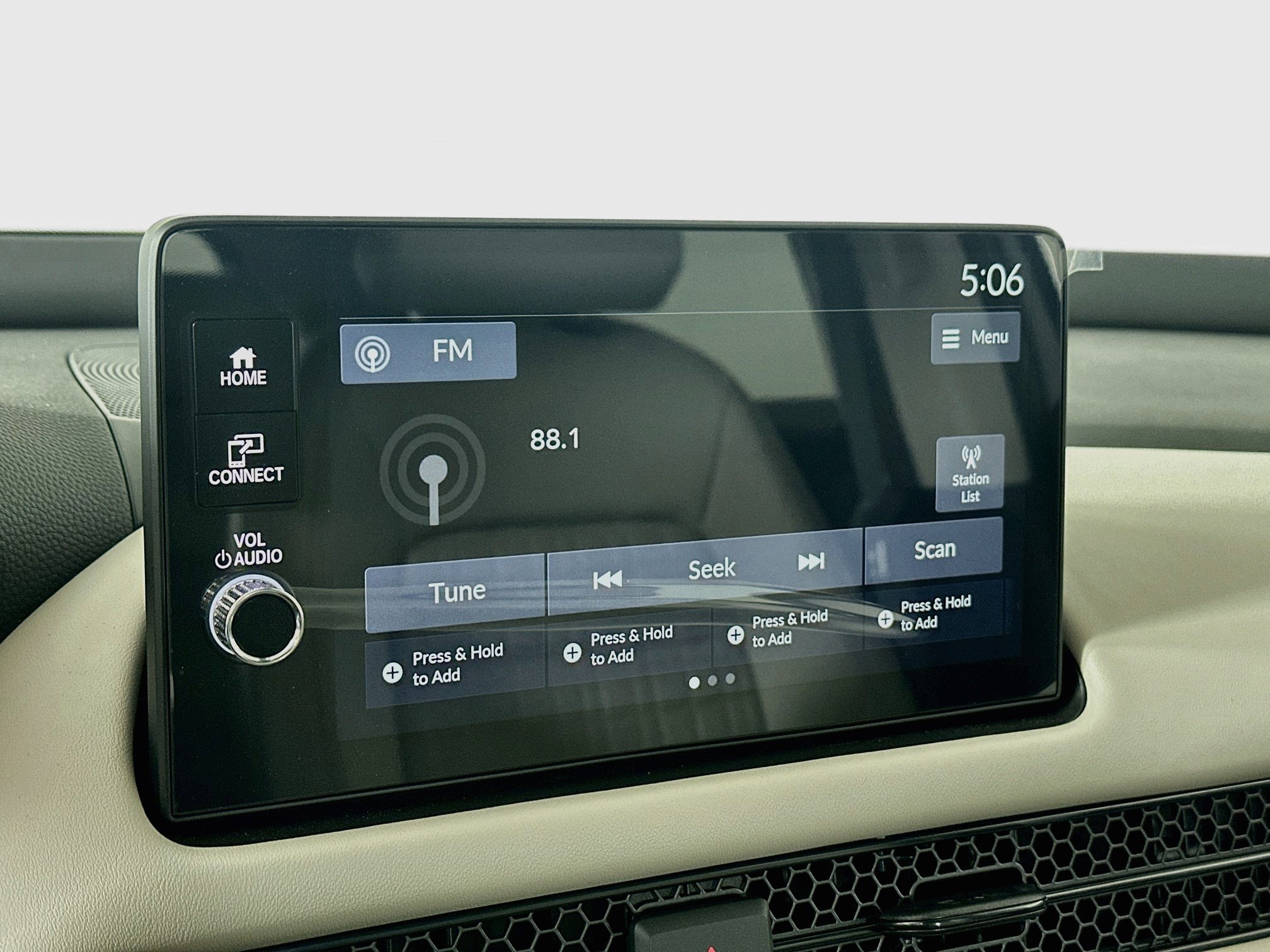 New 2027 Honda HR-V LX image 14