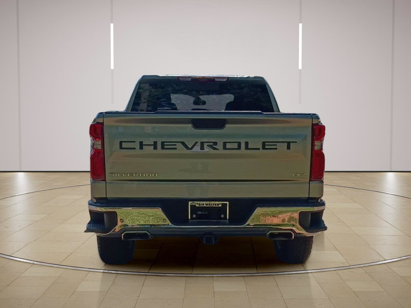 Used 2025 Chevrolet Silverado 1500 LTZ w/ Technology Package AWD/4WD image 6