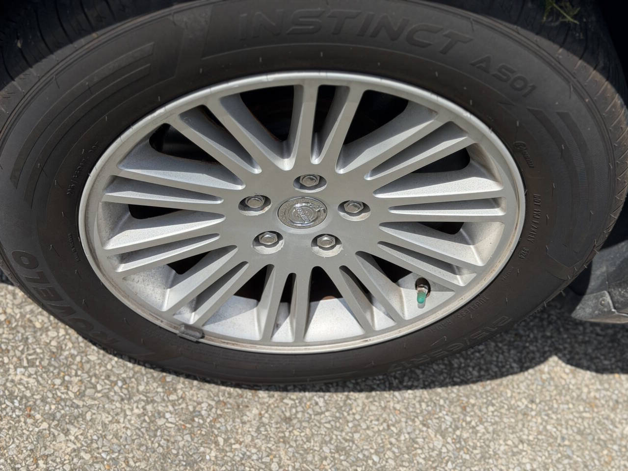 Used 2009 Chrysler 300 Touring RWD image 28