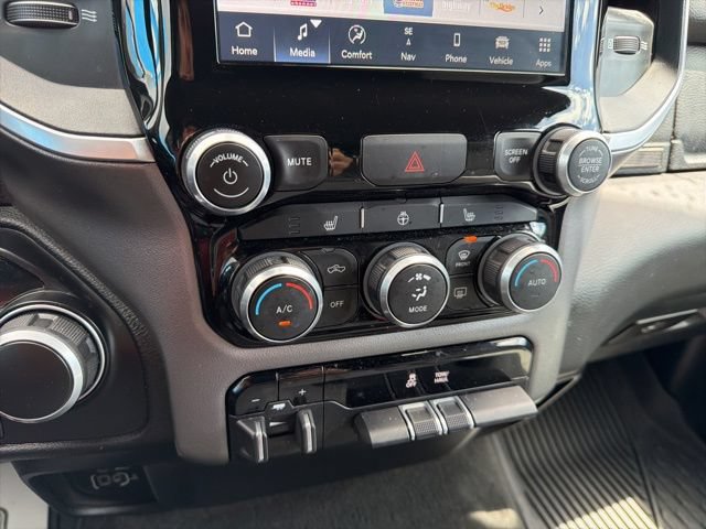 Used 2023 RAM 1500 Big Horn AWD/4WD image 30