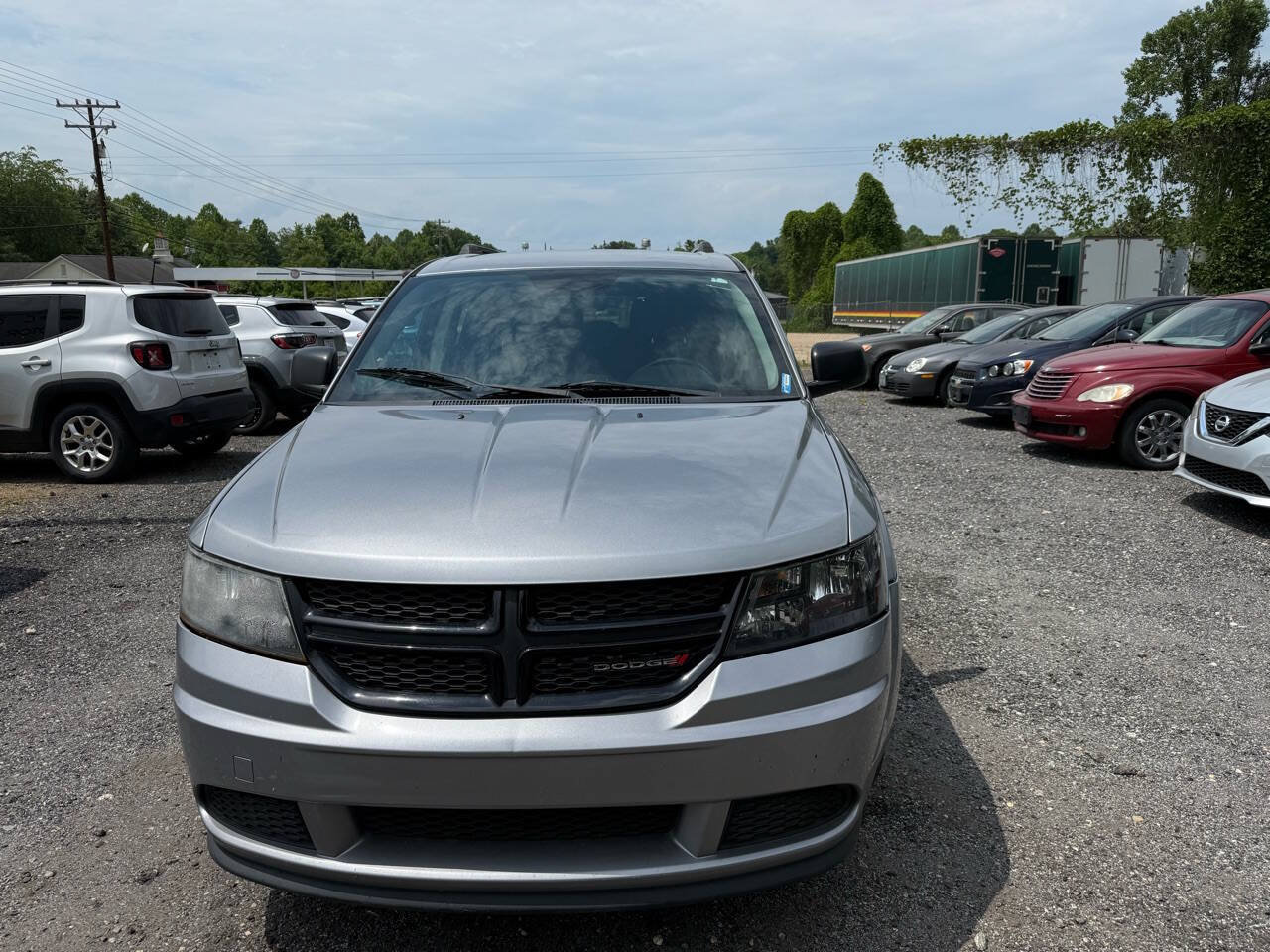 Used 2017 Dodge Journey SE w/ Flexible Seating Group FWD image 4