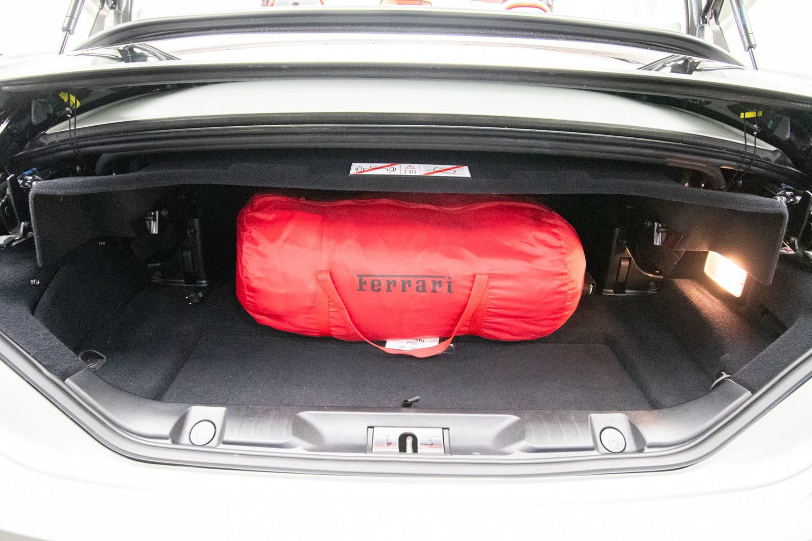 Used 2016 Ferrari California T RWD image 35