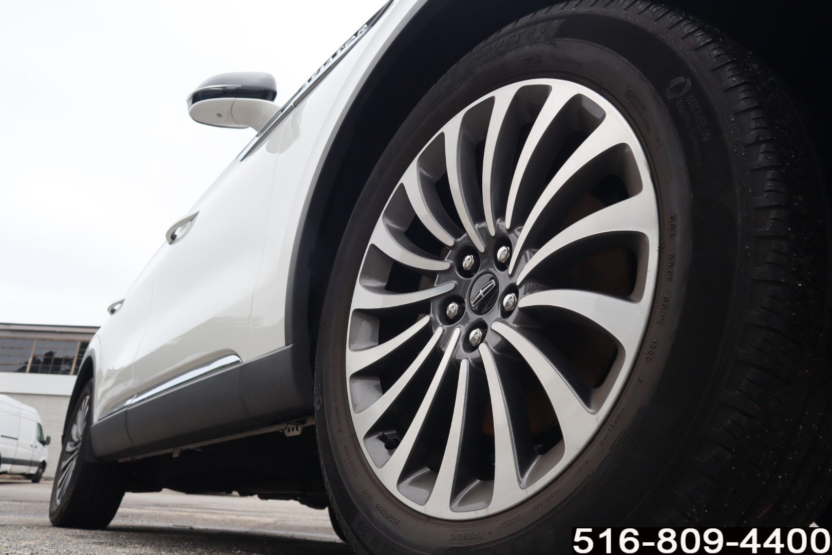 Used 2022 Lincoln Aviator AWD w/ Premium Package image 9