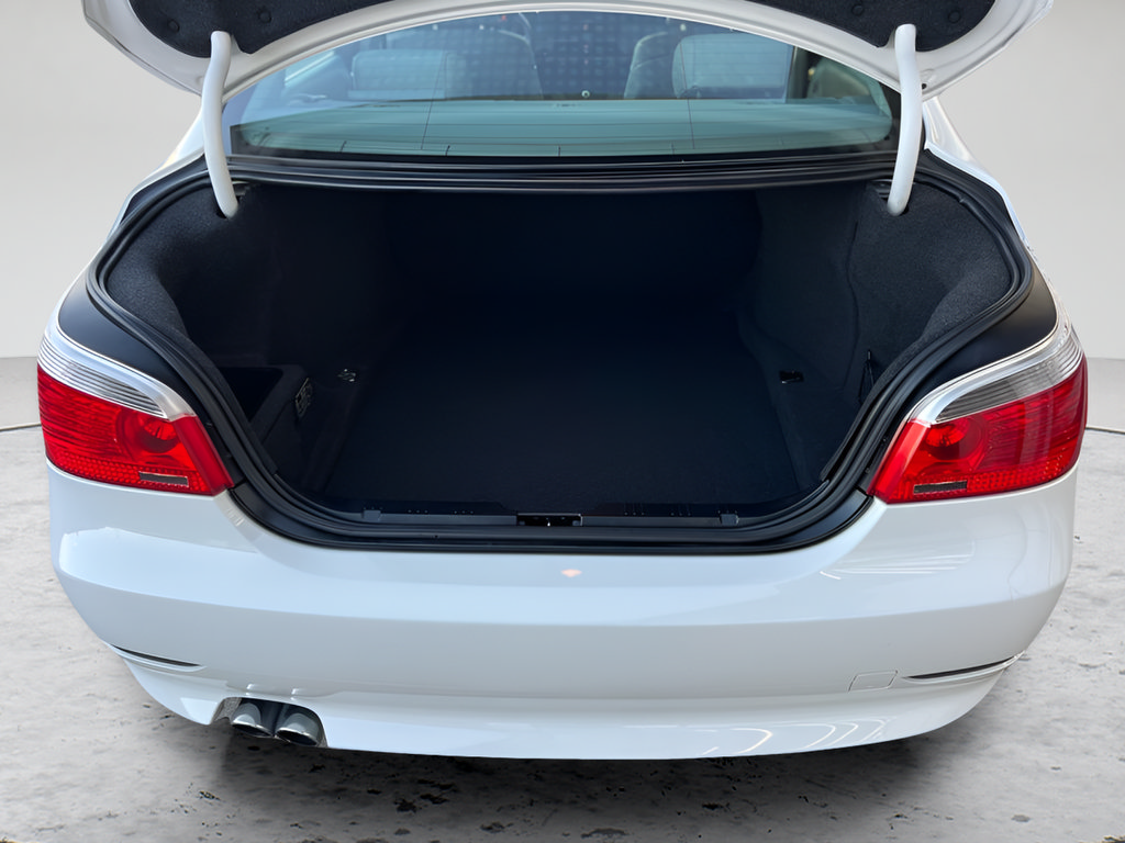 Used 2004 BMW 545i Sedan RWD image 20