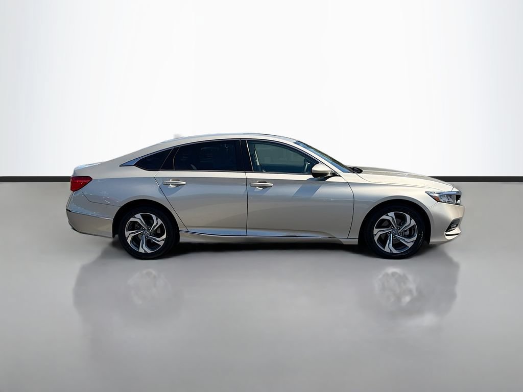 Used 2018 Honda Accord EX image 4