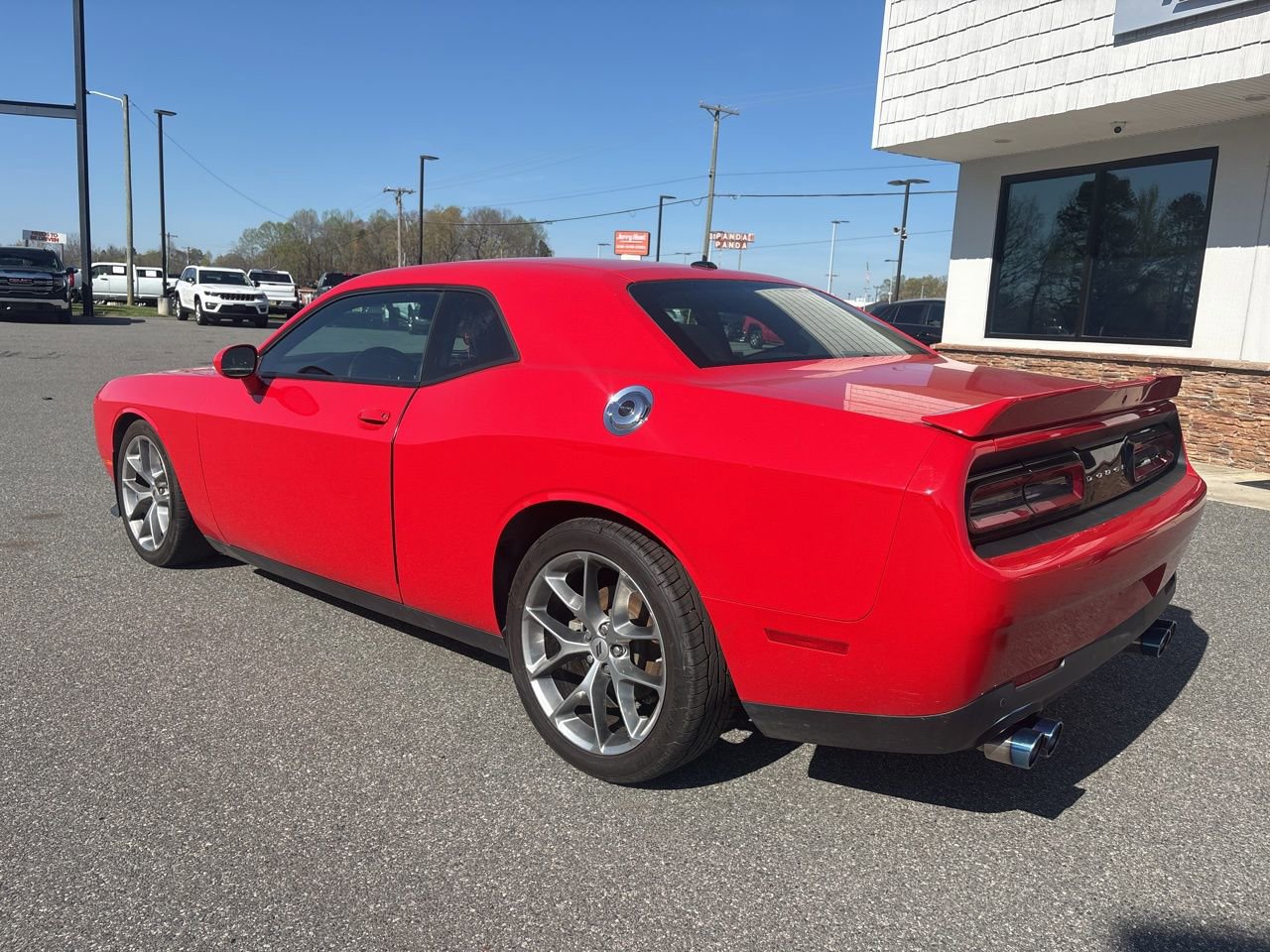 Used 2022 Dodge Challenger GT image 6