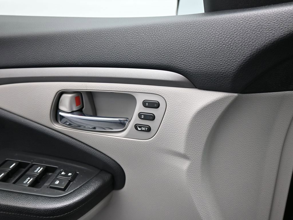 Used 2019 Honda Pilot EX-L image 11