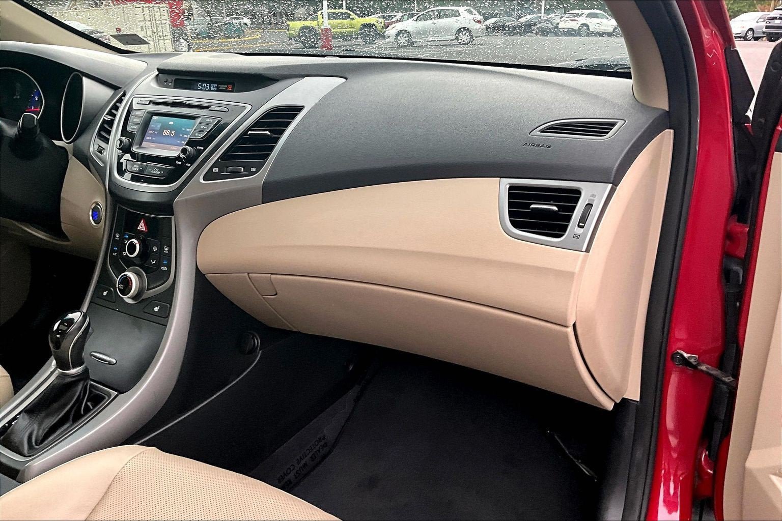 Used 2015 Hyundai Elantra Sport FWD image 14