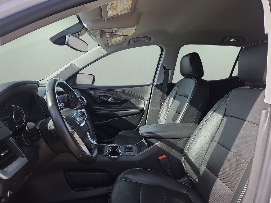 Used 2024 GMC Terrain SLT image 24