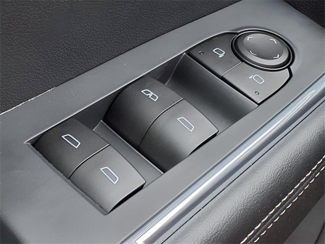 New 2026 GMC Acadia Elevation image 17