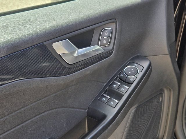 Used 2025 Ford Escape ST-Line AWD/4WD image 14