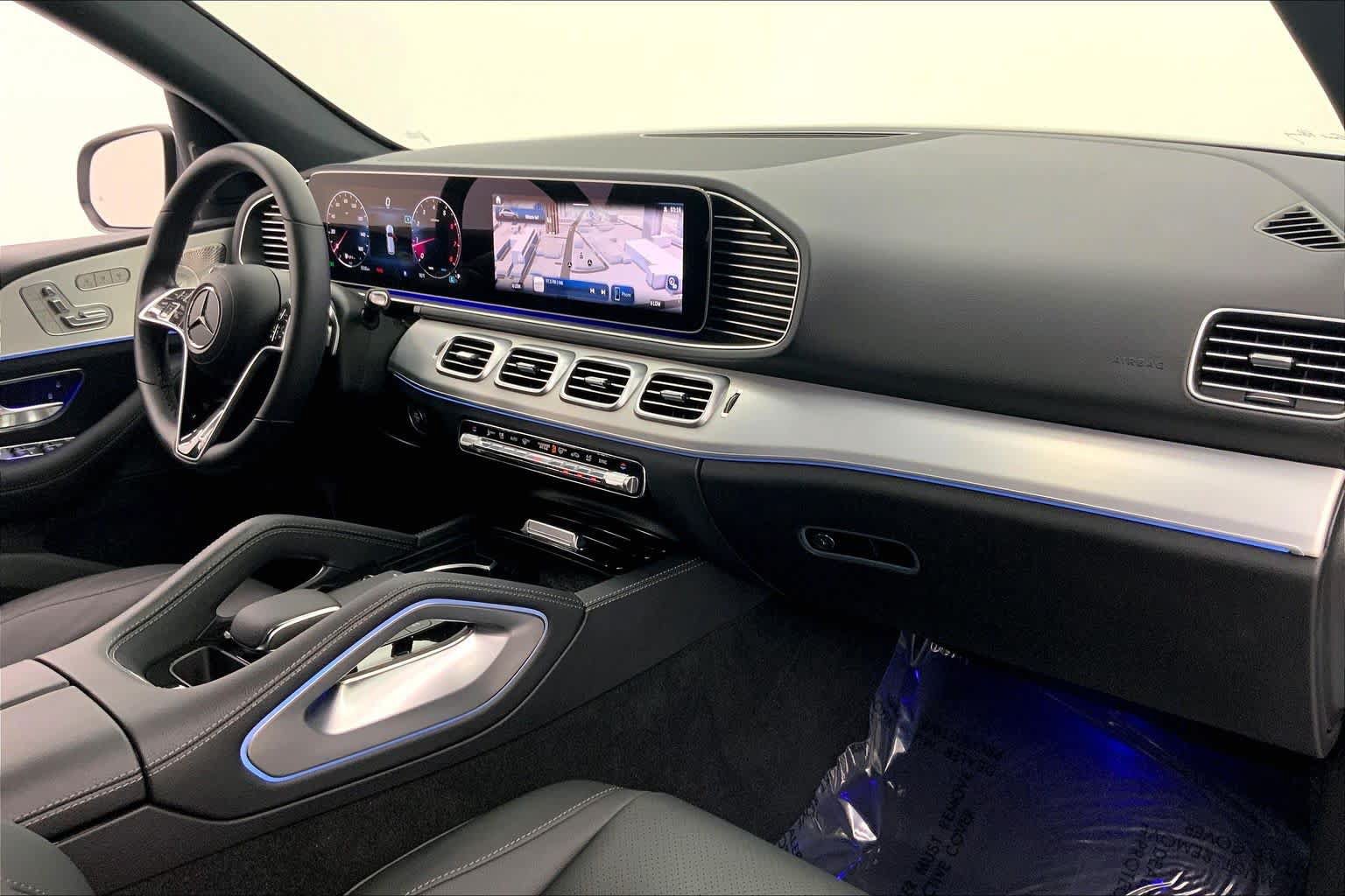 Certified 2025 Mercedes-Benz GLE 450 4MATIC image 11