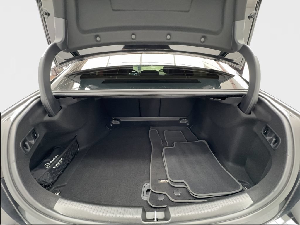 Used 2023 Mercedes-Benz C 300 Sedan image 17