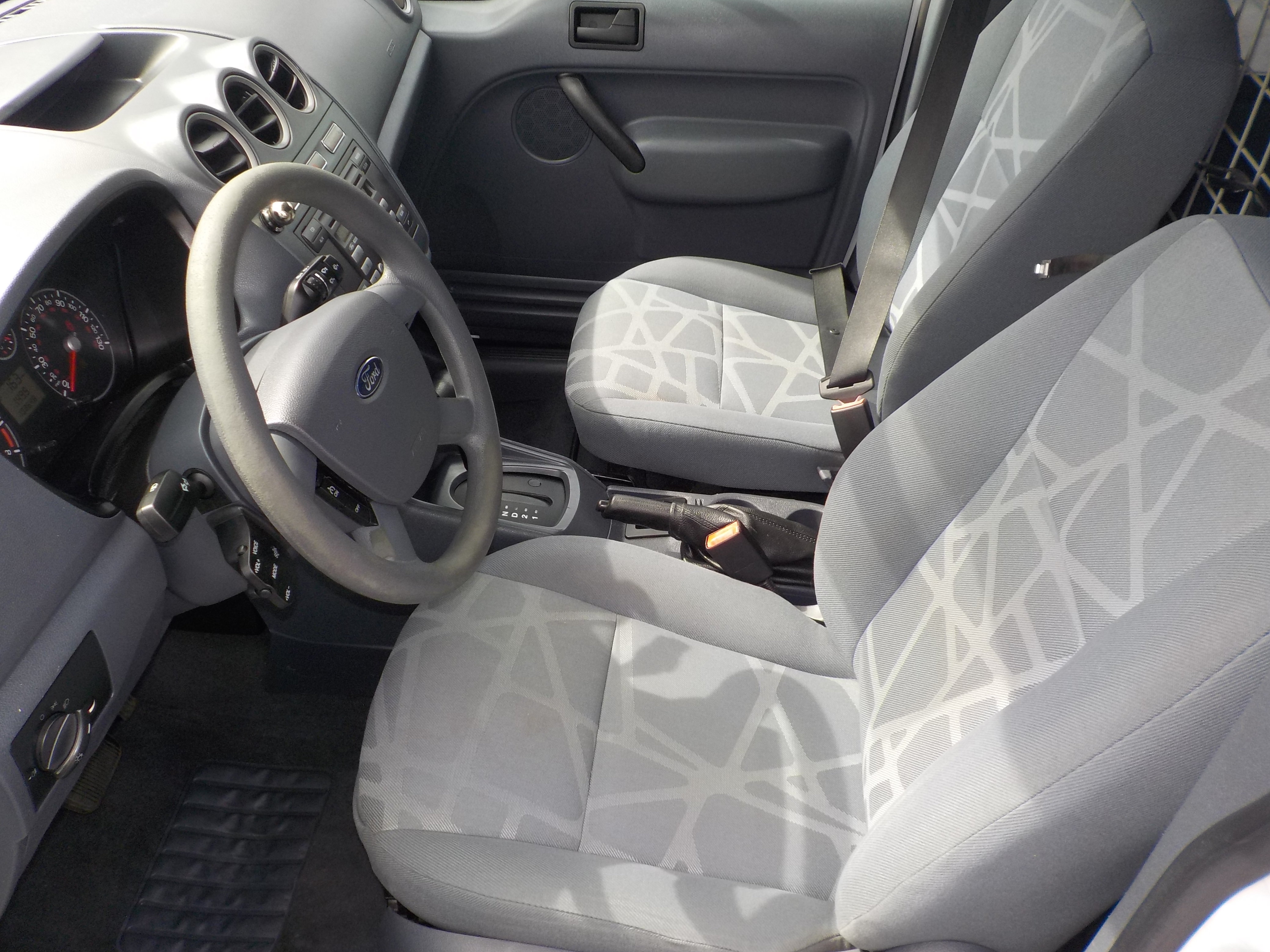 Used 2011 Ford Transit Connect XLT FWD image 13