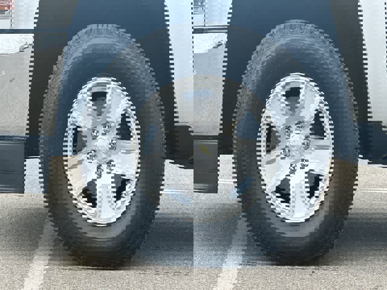 Used 2017 Chevrolet Silverado 1500 LT w/ All Star Edition image 37