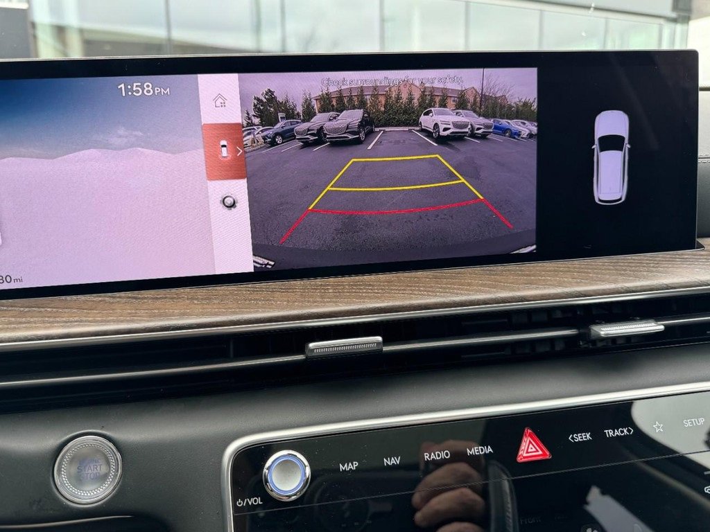 Certified 2025 Genesis GV80 2.5T Select image 22