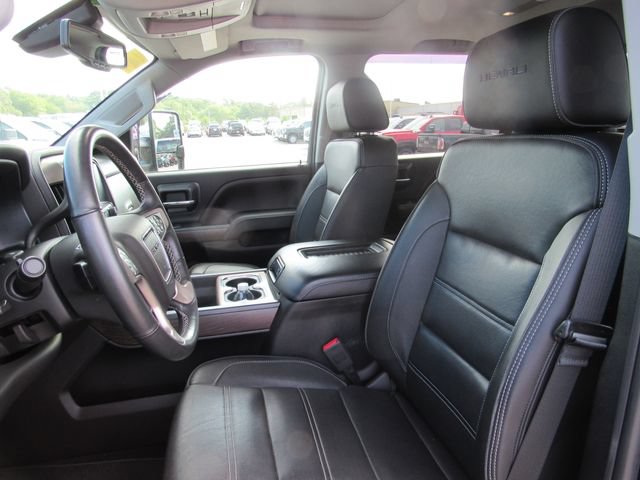 Certified 2018 GMC Sierra 2500 Denali w/ Duramax Plus Package AWD/4WD image 15