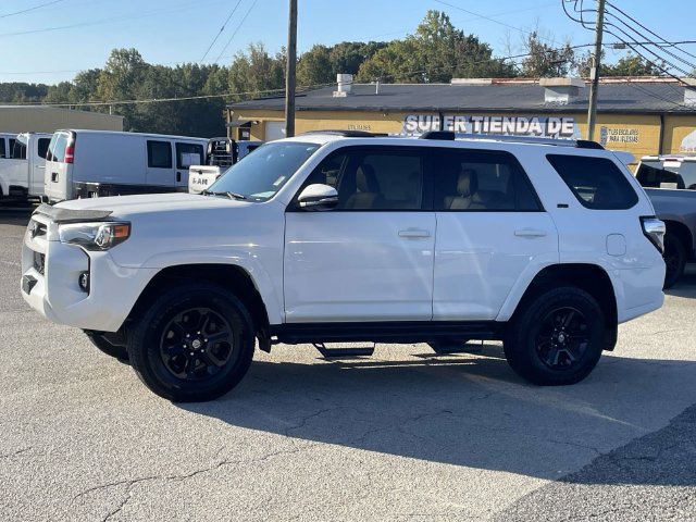 Used 2021 Toyota 4Runner SR5 Premium w/ Moonroof Package RWD image 7