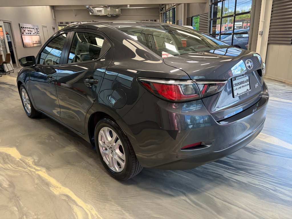 Used 2016 Scion iA FWD image 29