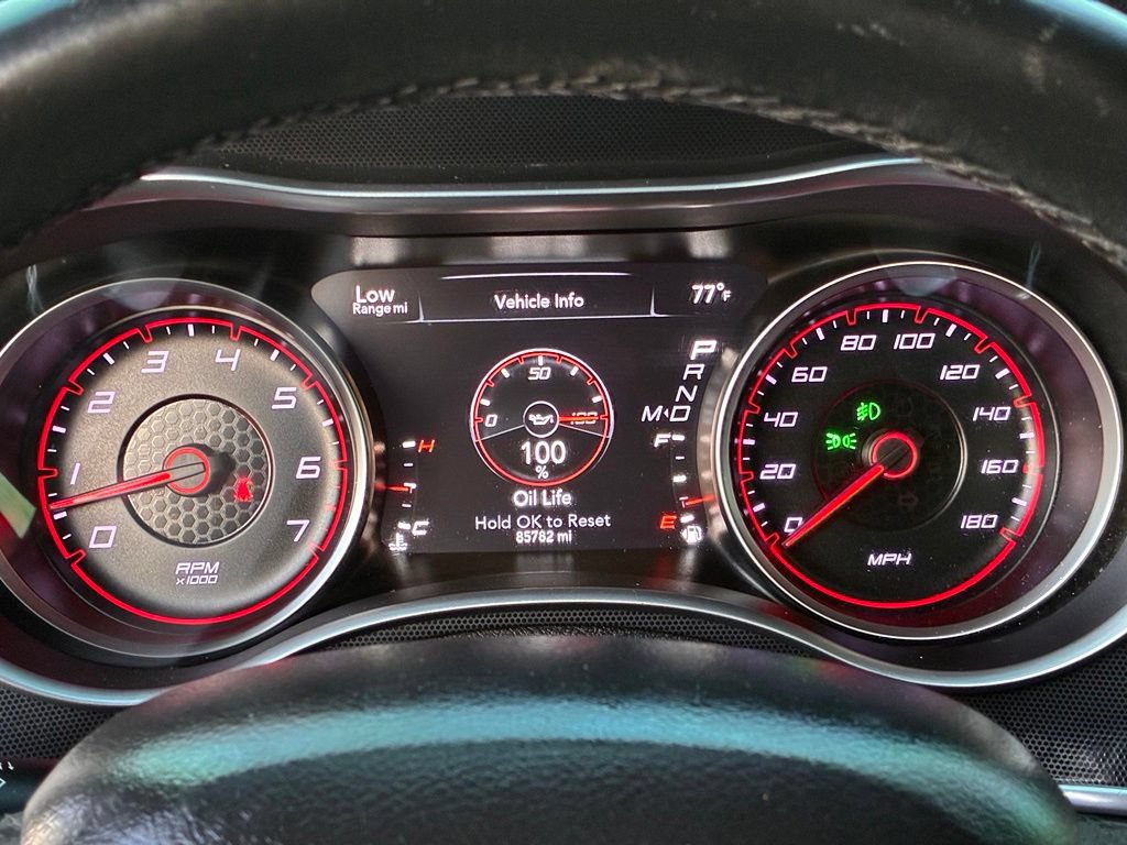 Used 2018 Dodge Charger R/T Scat Pack RWD image 35