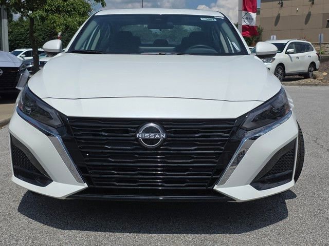 New 2025 Nissan Altima 2.5 SV w/ SV Special Edition Package image 18