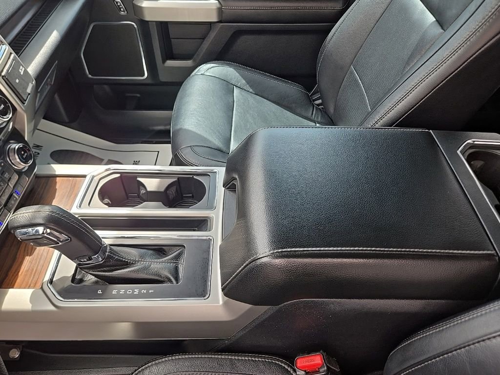 Used 2015 Ford F150 Lariat w/ Equipment Group 502A Luxury AWD/4WD image 31