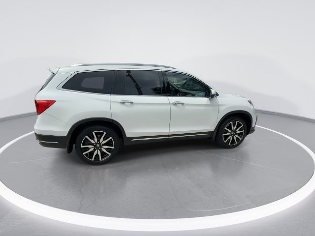 Used 2022 Honda Pilot Touring image 8