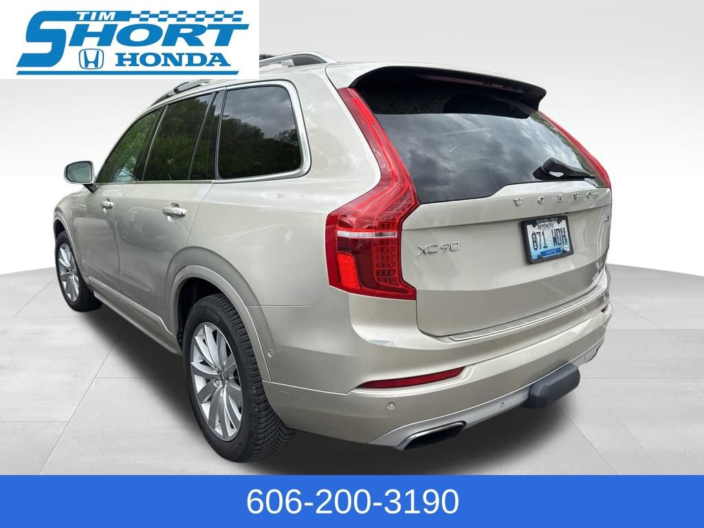 Used 2017 Volvo XC90 T6 Momentum w/ Vision Package AWD/4WD image 9