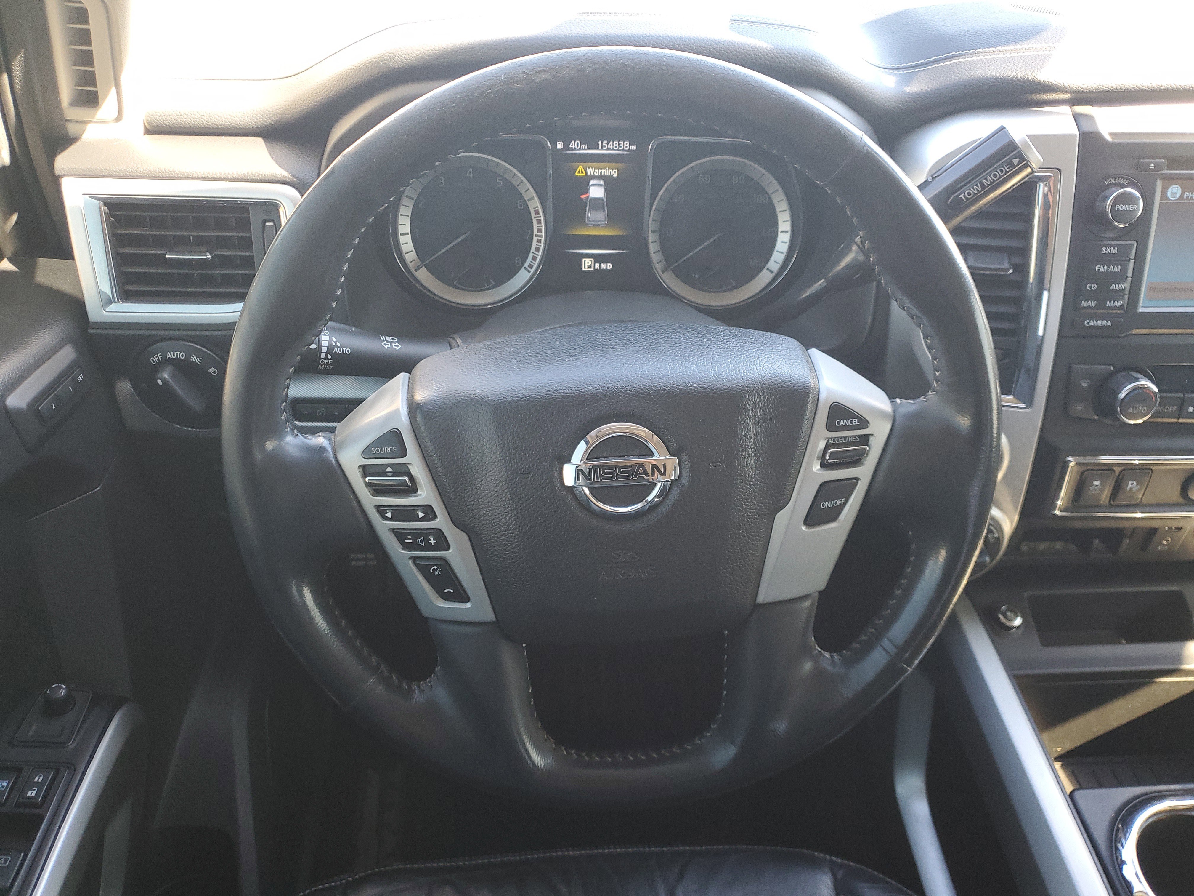 Used 2018 Nissan Titan PRO-4X w/ Pro-4x Convenience Package image 18